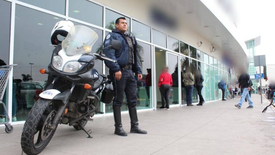 La policía de León ofrece el servicio de acompañamiento, para evitar delitos patrimoniales como robo a cuentahabiente.