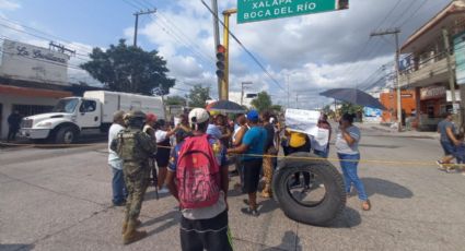Con cierre en JB Lobos, exigen destitución de directora de escuela en Veracruz