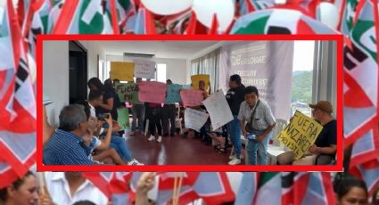 Exigen salida de funcionarios priistas en dependencias de la Sierra Gorda en Hidalgo