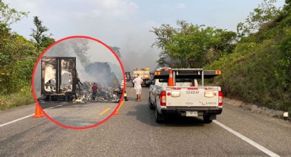 Mueren 4 personas tras choque de tráileres en carretera de Las Choapas, Veracruz