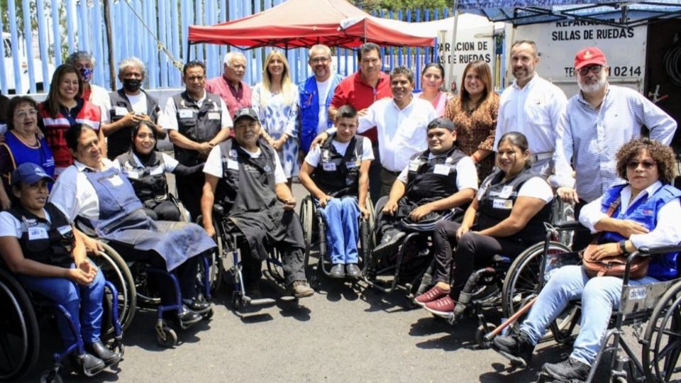 “Enchúlame la silla”, mantenimiento y reparación gratuita de sillas de ruedas en Coyoacán