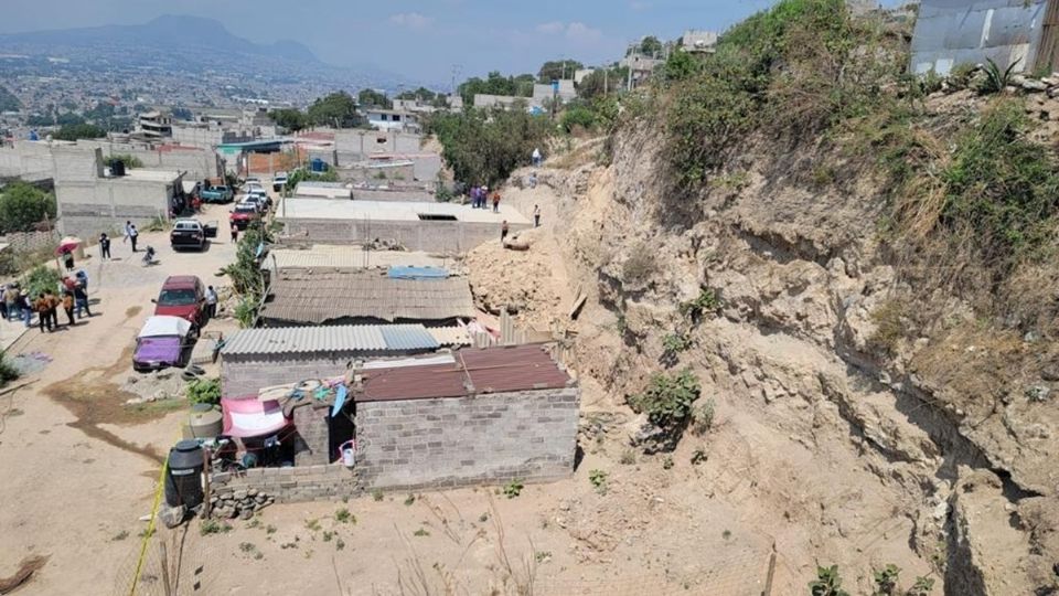 Derrumbe en Chimalhuacán