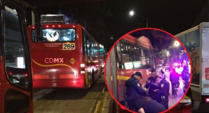 Metrobús choca con motociclistas en Insurgentes; hay un muerto