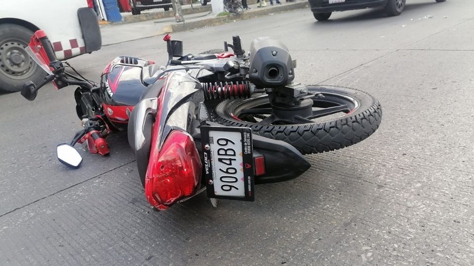 Fallece motociclista de Tlalnepantla en la Vía López Portillo en Tultitlán