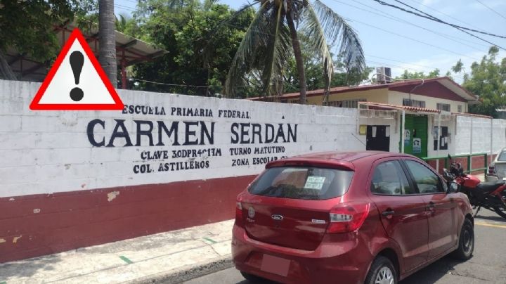 Con pistola y niños dentro, roban cuotas de inscripción en escuela de Veracruz