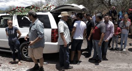 Aitana, la niña que falleció en elevador, es despedida por familiares en Yucatán
