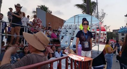 Con venta de gradas, Celia tiene ingreso extra durante Carnaval de Veracruz