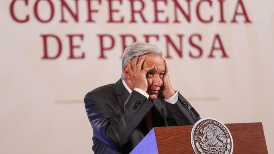 “Pienso que hay que revisar con mucha seriedad lo de las facultares del INE, del Tribunal Electoral para que no se afecten derechos y que no se invadan facultades que corresponden a otros poderes, que se garantice la libertad”, dijo