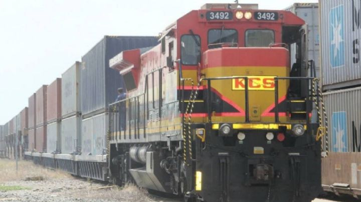 Reanudan obra del ferroférico para sacar vías del tren de la ciudad