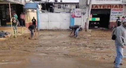 Más de 100 viviendas en Ixtapaluca quedan bajo el lodo y basura