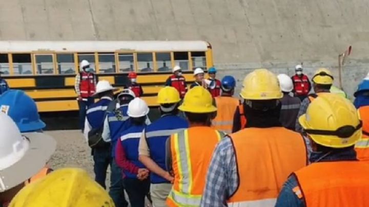 VIDEO: Con acento yucateco y groserías, chino regaña empleados en Ensenada