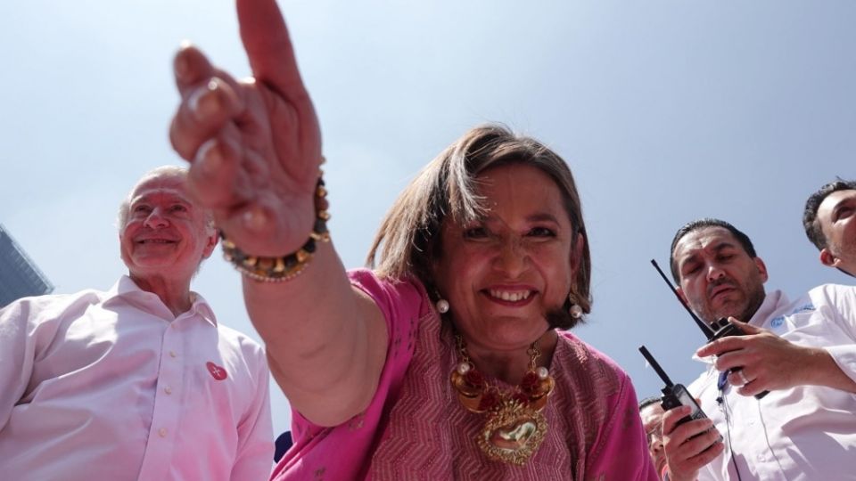 El Frente Cívico Nacional, Sí por México, Sociedad Civil México, UNE México, Poder Ciudadano y Unidos por México son las seis asociaciones civiles que cerraron filas con la senadora hidalguense Xóchitl Gálvez