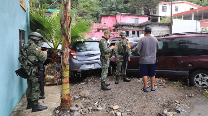 La tormenta y desbordamiento de presa arrastró sus coches