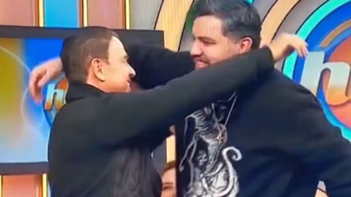 Así fue el esperado abrazo entre Mario Bezares y Paul Stanley