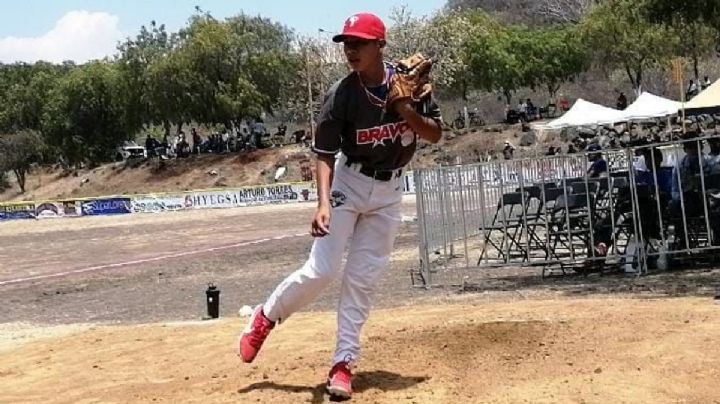 Un beisbolista de Guanajuato firma con los Dodgers en Grandes Ligas
