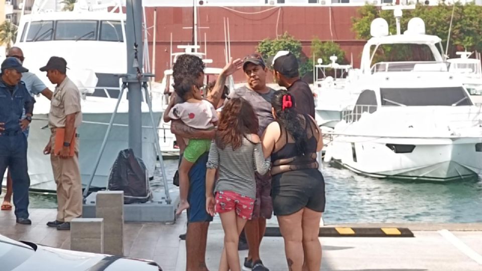 Y fueron rescatados por un Yate.