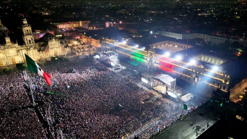 Así lució el Zócalo en el último Grito de AMLO