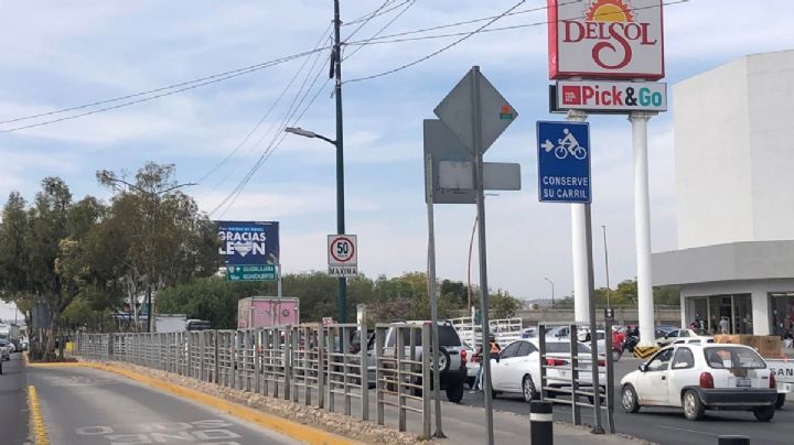 Se registra tráfico pesado por compras de navidad durante los días de fin de semana en León