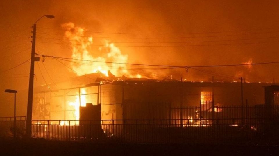 Presidente Boric decreta Estado de Excepción en Valparaíso debido a devastadores incendios forestales