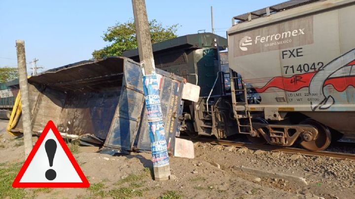 Tren se lleva tráiler en el tramo Ciudad Industrial de carretera Veracruz - Xalapa