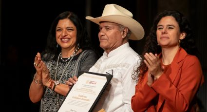 Reconocen al trovador de Guanajuato Guillermo Velázquez con Premio en Bellas Artes