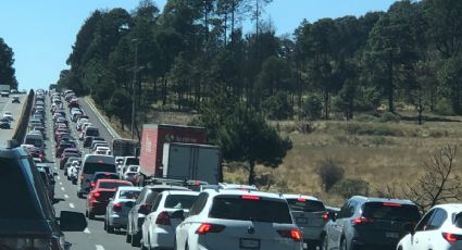 Primer puente del año: Autopista México-Cuernavaca registra fila de hasta 31km