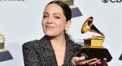 Natalia Lafourcade hace historia y gana otro Grammy