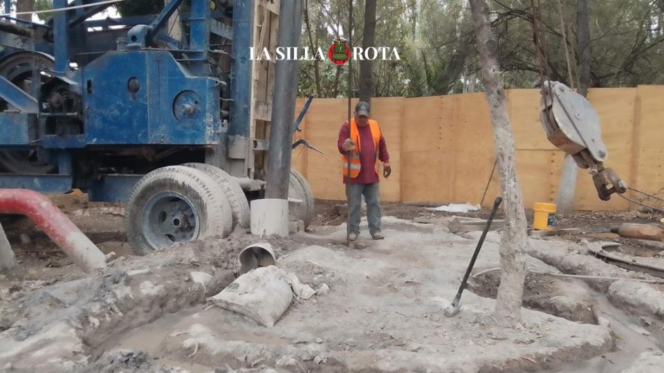 Trabaja perforando pozos desde los 14 años, advierte que ha dedicado hasta 12 horas de un día en avanzar la perforación de uno que es urgente ante a crisis hídrica en el Valle de México