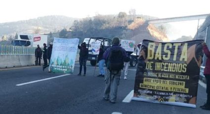 Bloqueo en la autopista Toluca-Naucalpan; piden apoyo para combatir incendios forestales