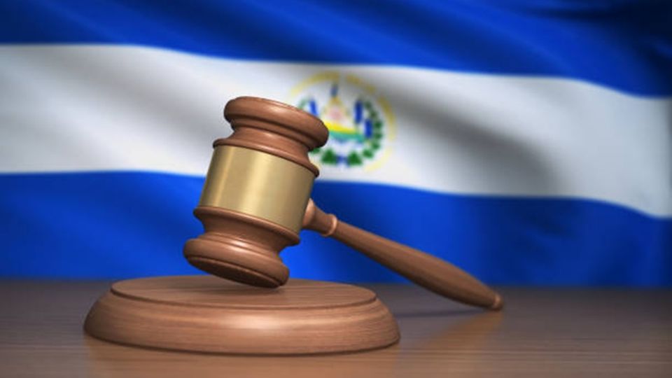 Ley de excepción en El Salvador: Seguridad y violación de derechos humanos a 2 años de aplicación