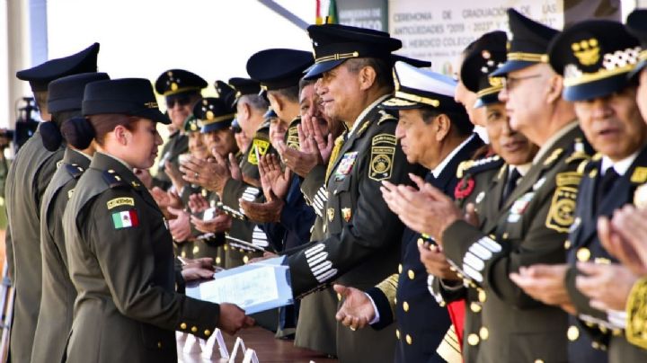 Diputados aprueban reforma para que una mujer sea titular de la Sedena