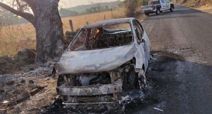 Asesinan a tres personas y las calcinan dentro de su vehículo en Morelia
