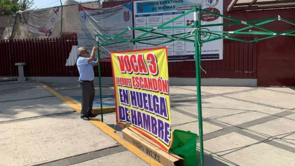 Edomex: Profesor de Vocacional 3 de Ecatepec inicia huelga de hambre; esta es la razón