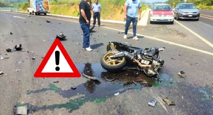 Muere joven motociclista tras chocar con tráiler en Sayula de Alemán