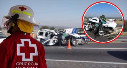 Autopista México-Tulancingo: camioneta choca contra tráiler y queda como chicharrón | FOTOS
