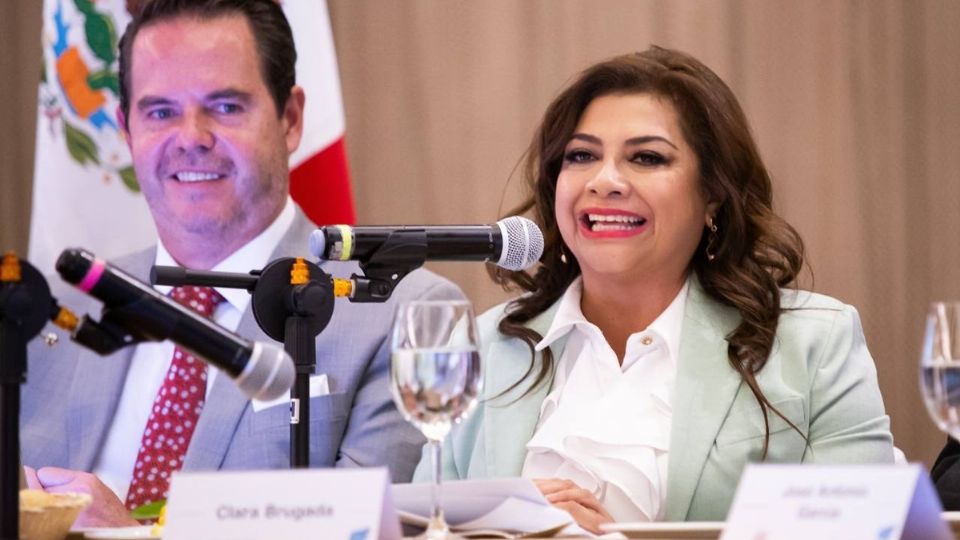 Clara Brugada promete hacer de la CDMX una capital de clases medias