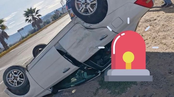 Mujer resulta lesionada tras volcar su vehículo sobre la Pachuca-Tulancingo