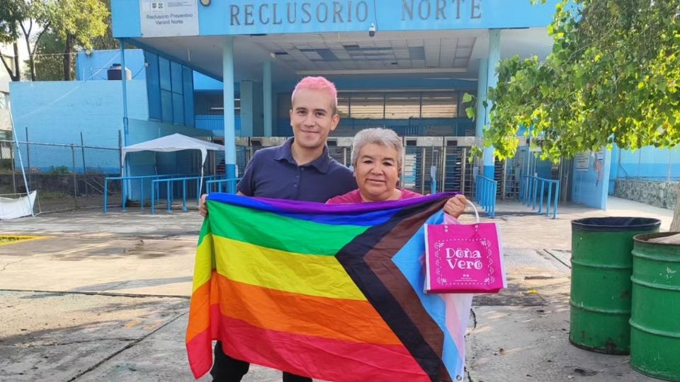 Conmemoran el mes del orgullo LGBTTTIQ+ en el Reclusorio Norte