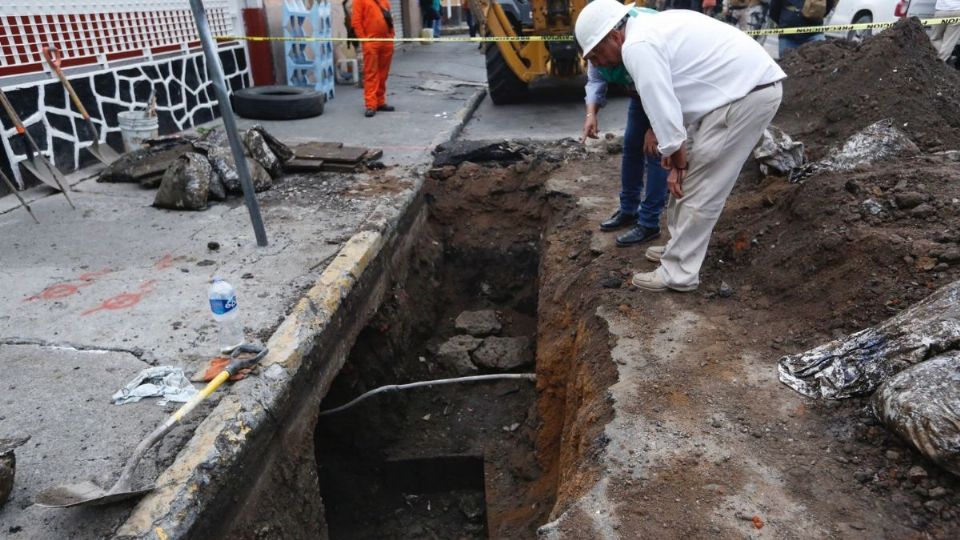 Olor a combustible causa mareos y dolor de gargante a habitantes del municipio de Nezahualcóyotl