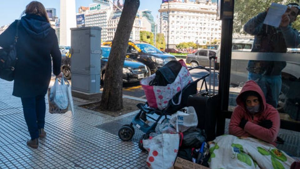 Crece la pobreza en Argentina: 2 de cada 10 son indigentes