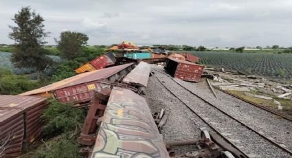 Tren en Jalisco se descarrila en La Barca, vagones quedan volcados | FOTOS