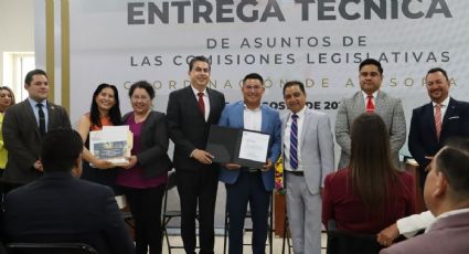 65 Legislatura entrega informes de comisiones al siguiente presidente del Congreso local