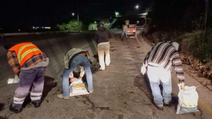 Dan mantenimiento permanente a calles y caminos en San Miguel de Allende