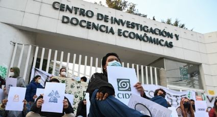 CIDE pide a docentes impartir clases sin recibir pago; luego dice hubo confusión