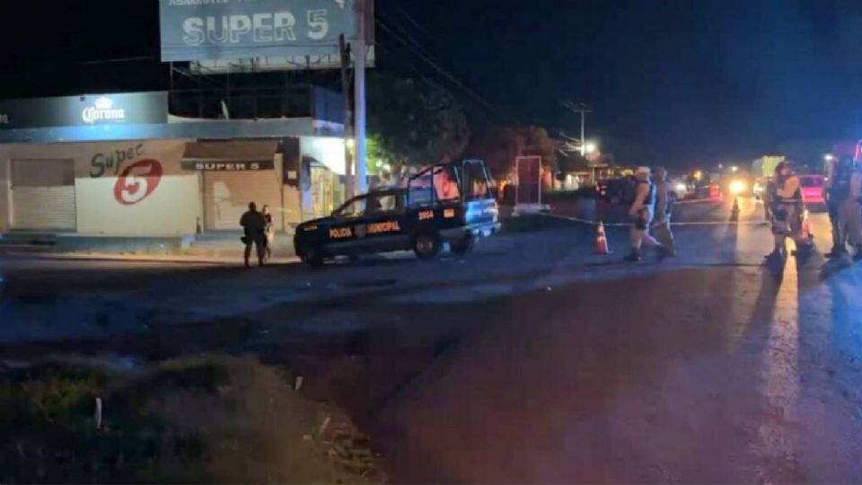 Tras los disparos, 3 de las víctimas murieron y una más quedó gravemente herida, por lo que tuvo que ser trasladada de emergencia a un hospital, sin embargo, falleció minutos después debido a las heridas.