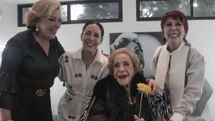 Silvia Pinal reaparece en silla de ruedas, aseguran que su pérdida de memoria va en aumento