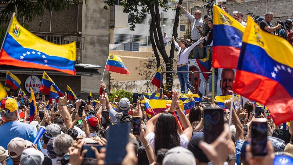 Venezuela: Liberan a 30 adolescentes detenidos en protestas contra Maduro