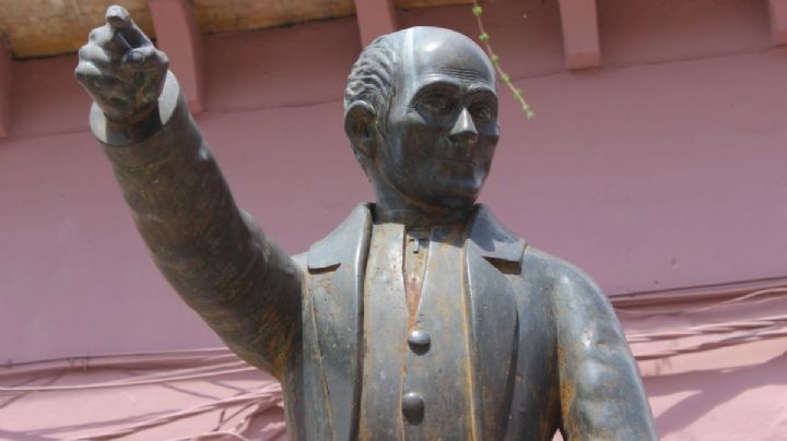 Esta es la primera estatua del cura Hidalgo en México; no se parece
