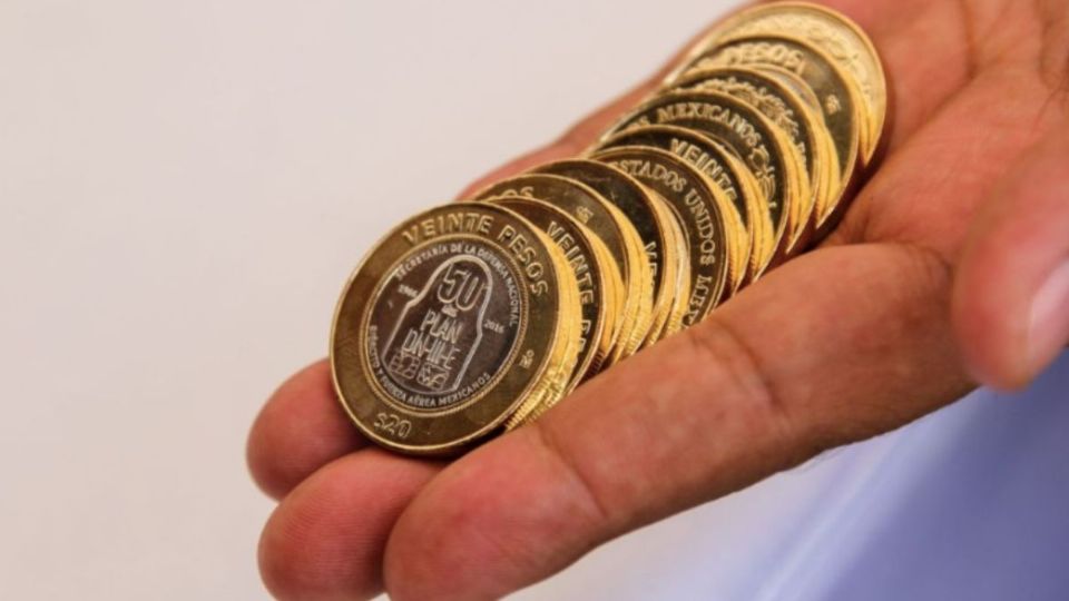 Vender tus monedas de 20 pesos puede ser una buena opción si andas corto de lana