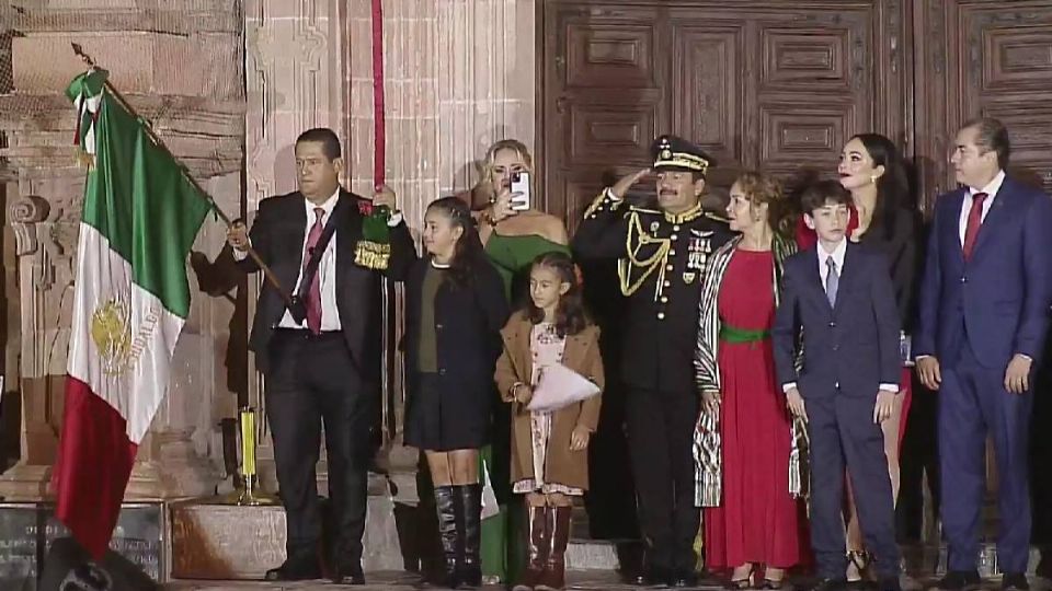 Diego Sinhue Rodríguez, gobernador de Guanajuato, durante el Grito de Independencia en Dolores Hidalgo.